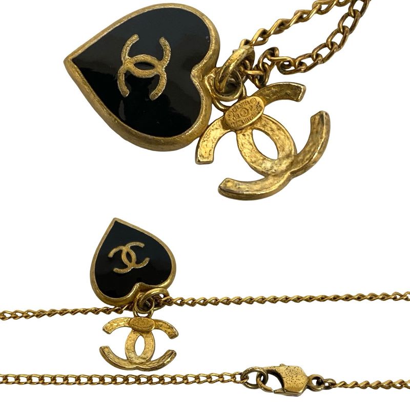 Chanel Coco Mark Heart Motif GP Chain Necklace Pendant Gold 02P — view 3