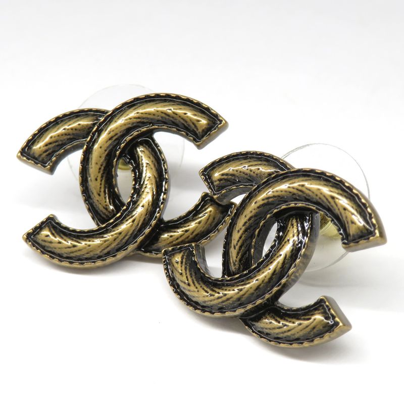 Chanel Metallic Coco Mark Abe557 A24 Gold Vintage Design — view 3