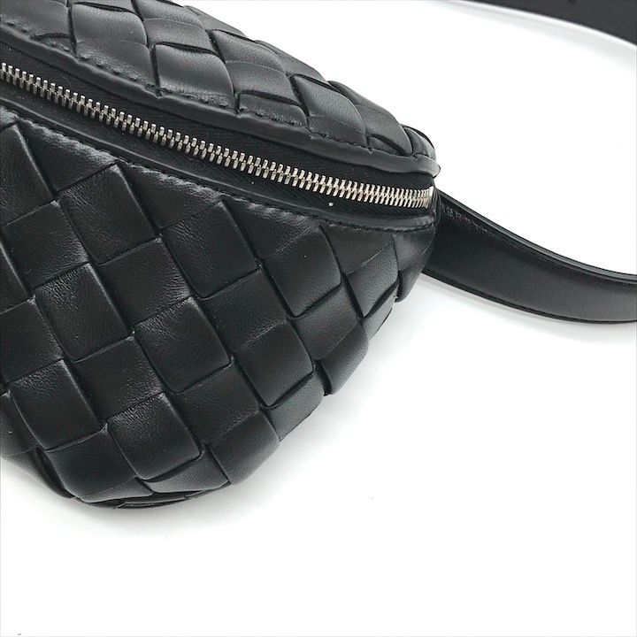 Bottega Veneta Belt Bag Waist Pouch Bag with Key Ring Black — view 6
