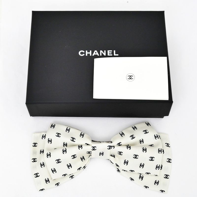 Chanel Barrette Aaa821 Ribbon White Logo COCO Silver Hardware Hair — view 9