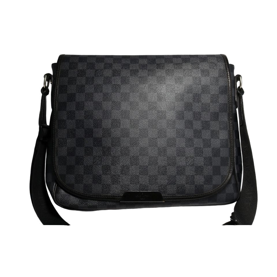 Louis Vuitton Damier Graphite Daniel Leather Shoulder