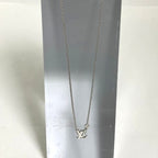 Louis Vuitton White Gold And Diamond Pendentif Idylle Blossom — view 5