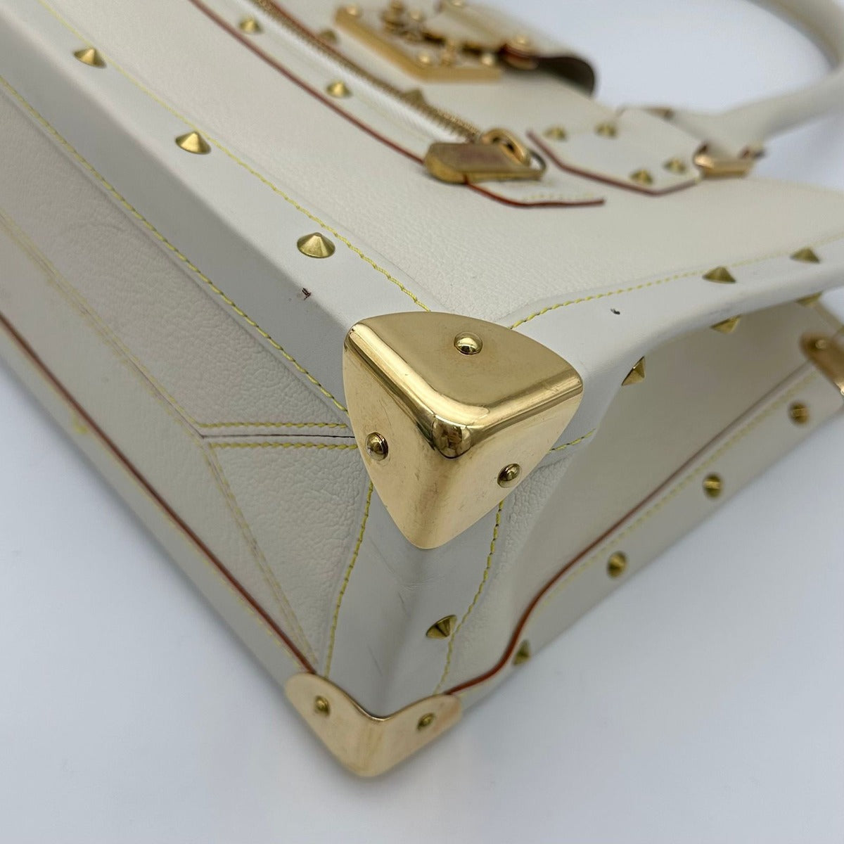 Louis Vuitton Fabreau Handbag Suhali Goatskin Bronne A4 Flap — view 7
