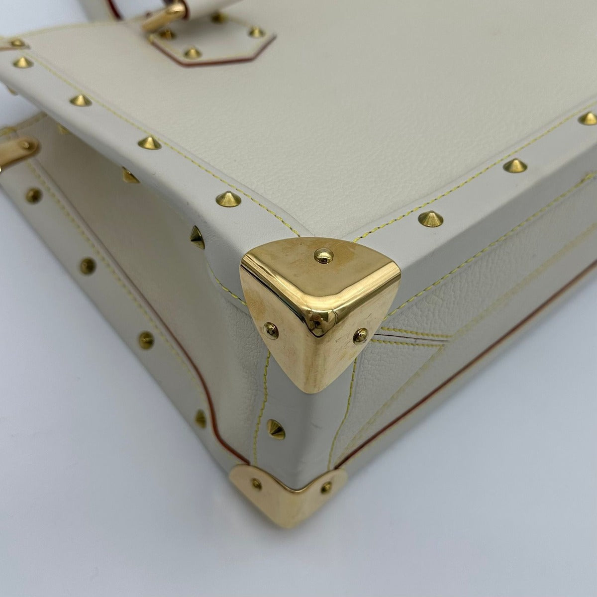 Louis Vuitton Fabreau Handbag Suhali Goatskin Bronne A4 Flap — view 8