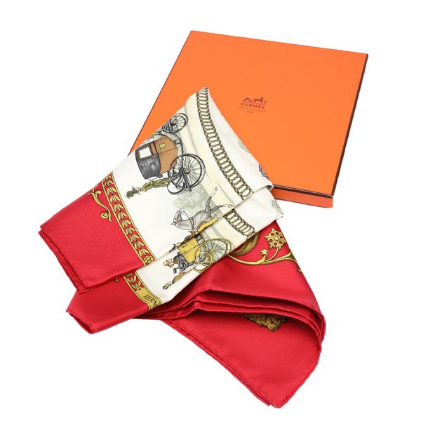 Hermes Promenade Carre 90 LA de Longchamps Scarf Red — view 3