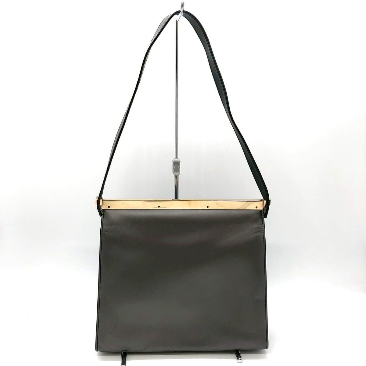 Gucci 001 Shoulder Bag Leather Gray — view 2