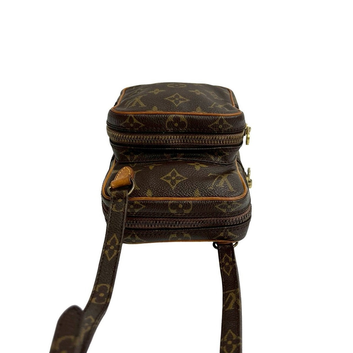 Louis Vuitton Vintage Amazon Monogram Leather Shoulder Bag — view 4
