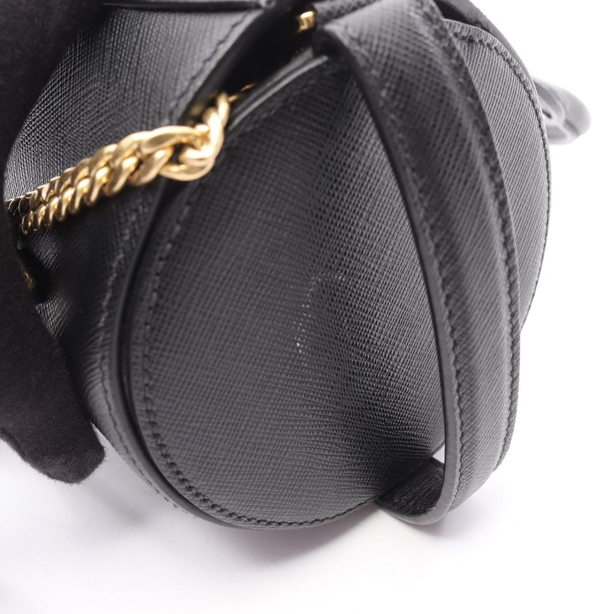 Prada Handbag Black Sapphire Leather 2-Way Chain — view 5
