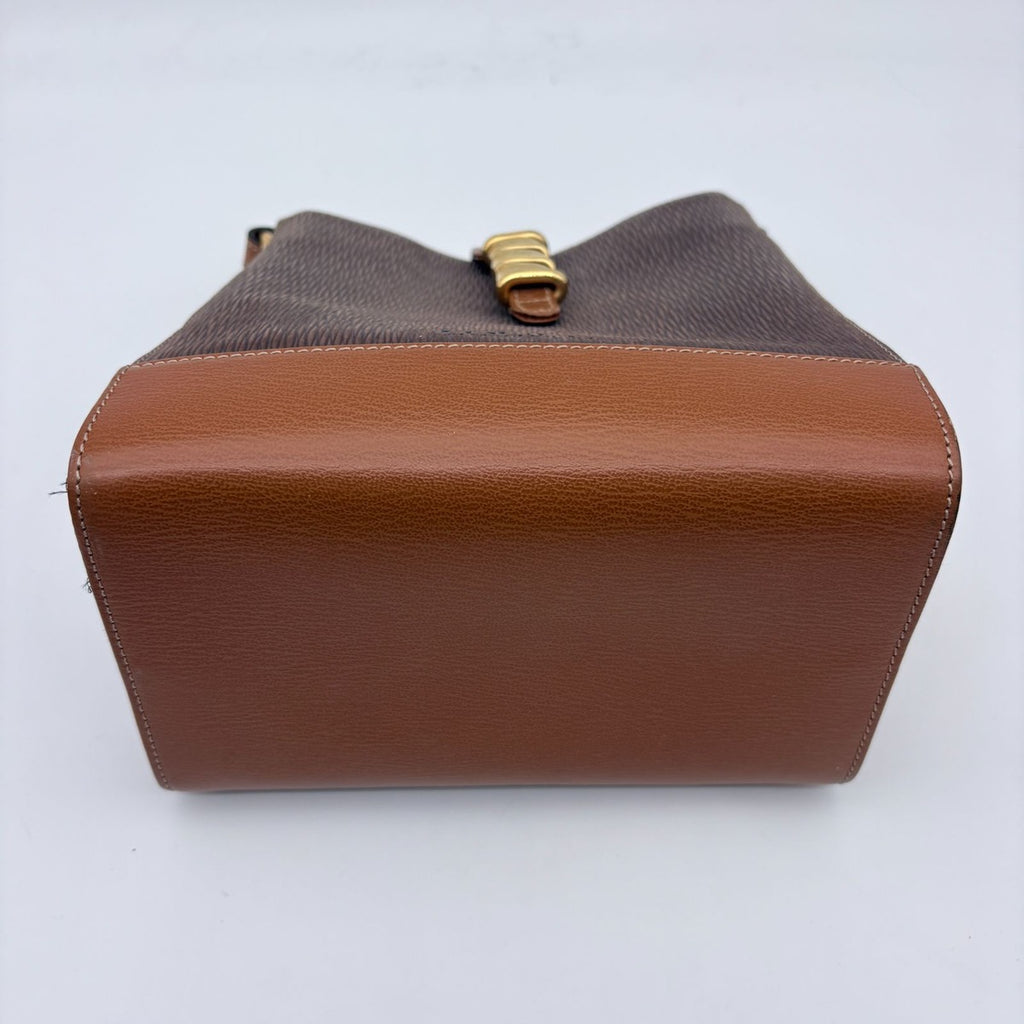 Loewe Velasquez Shoulder Bag Logo — view 6