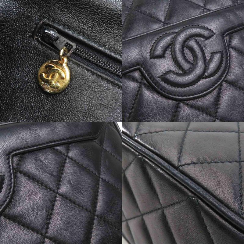 Chanel Shoulder Bag Quilted — view 8