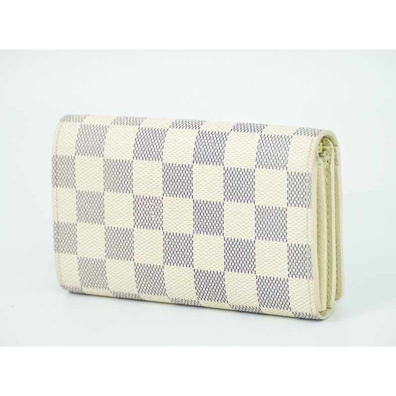 Louis Vuitton Portefeuille Tresor Damier Azur Fold Wallet White — view 2