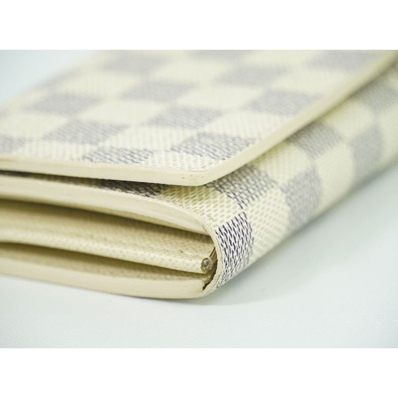 Louis Vuitton Portefeuille Tresor Damier Azur Fold Wallet White — view 4