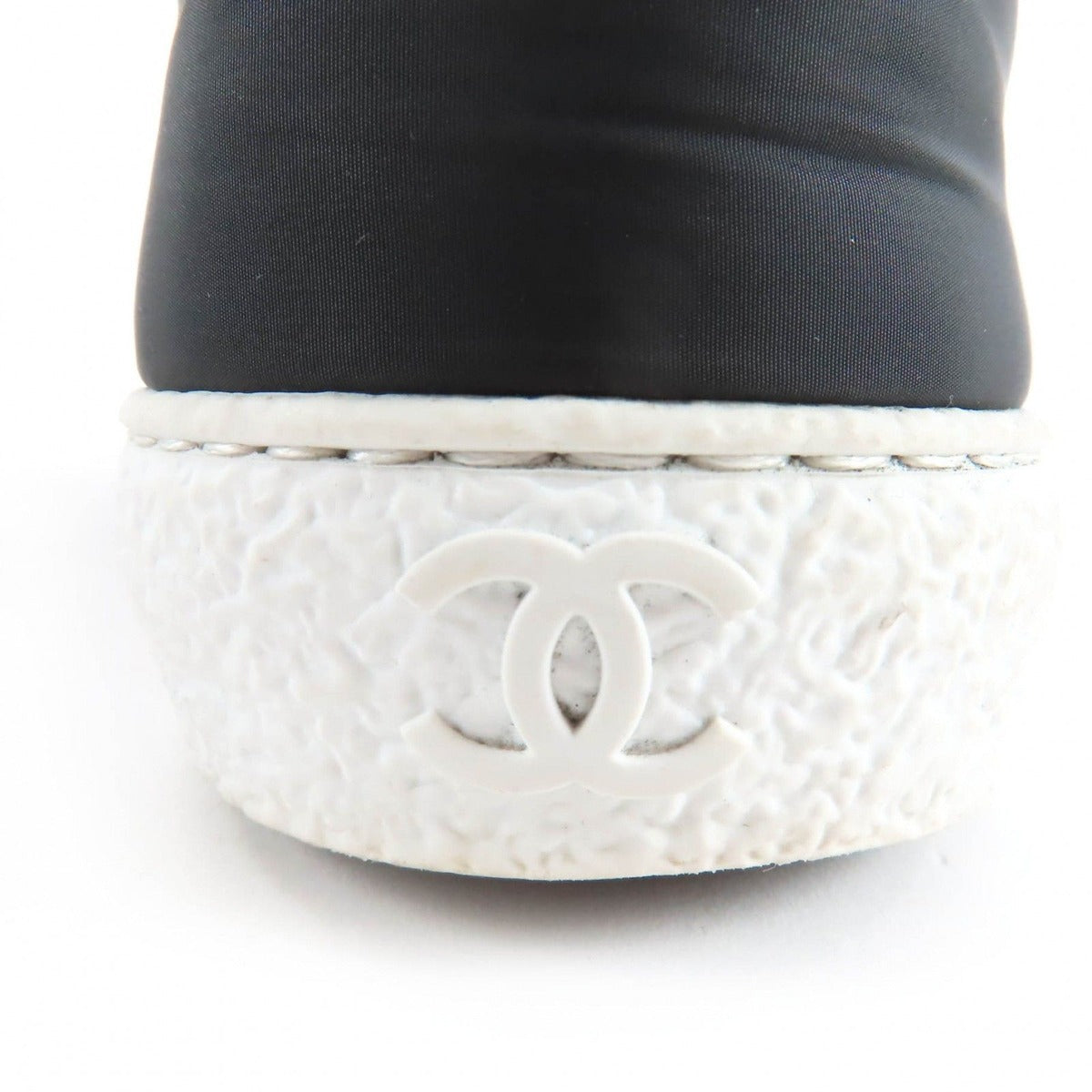 Chanel CC Logo Fabric High Cut Sneakers Black 36 — view 8