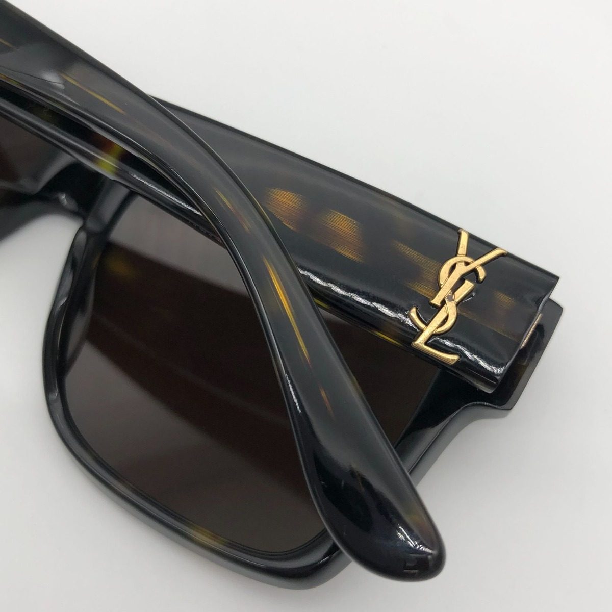 Saint Laurent YSL Sunglasses 003 56 Eyewear — view 6