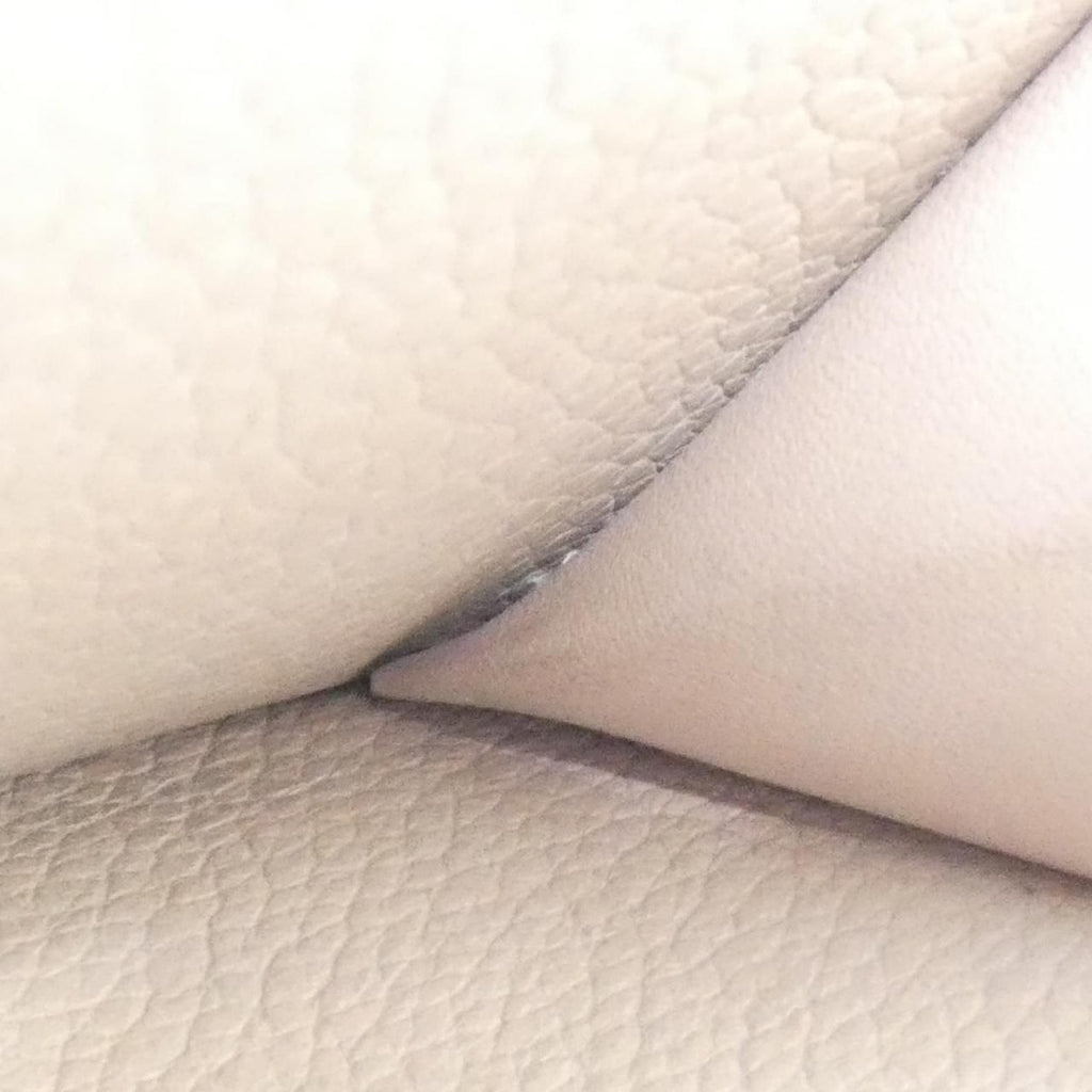 Louis Vuitton Portefeuille Lock Mini Wallet — view 8