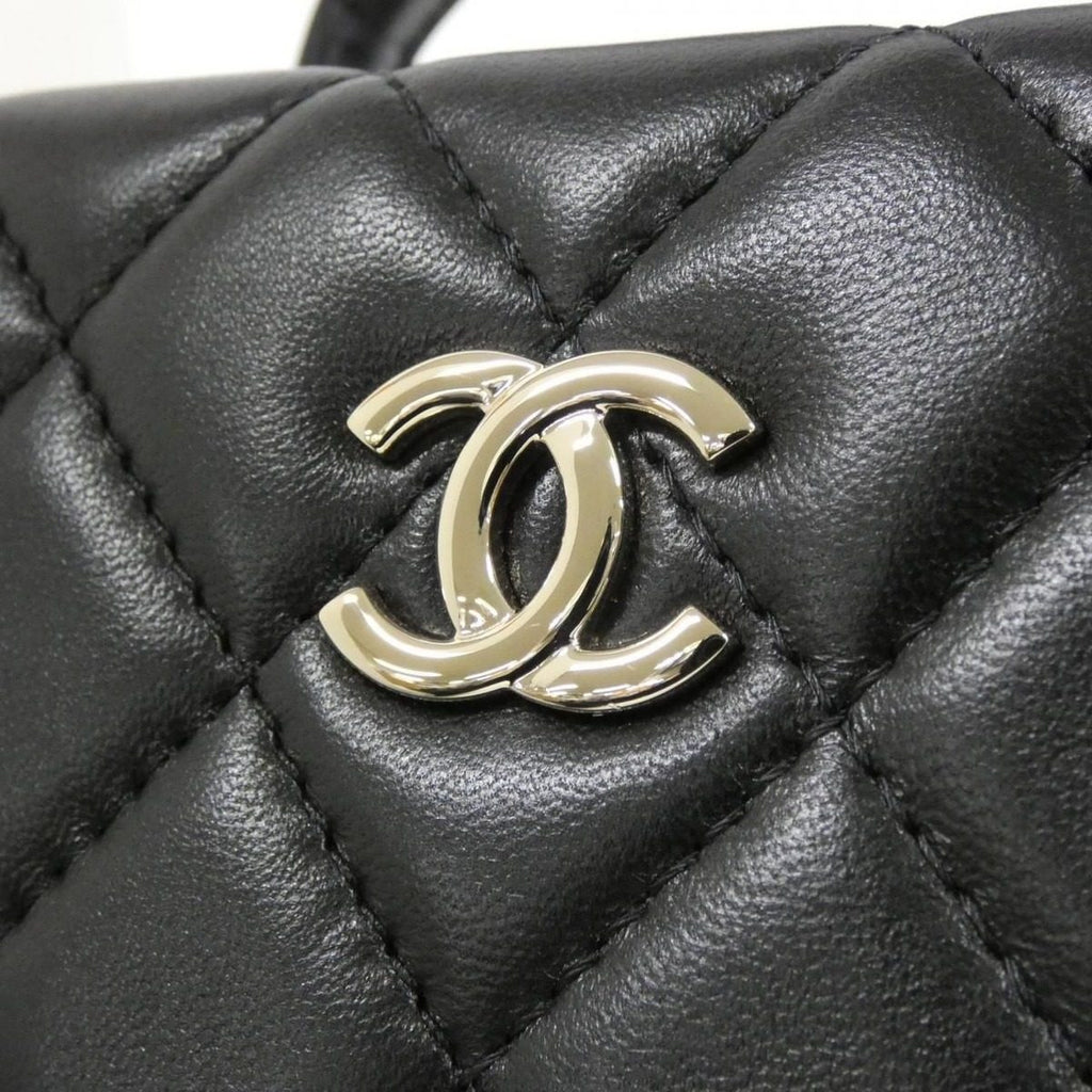 Chanel Bag Handbag Black — view 4
