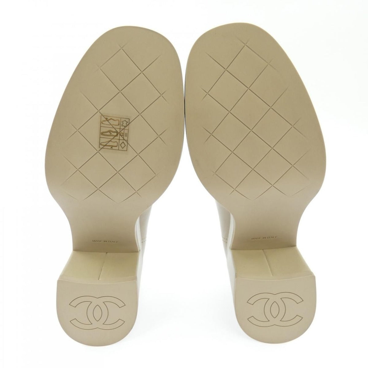 Chanel Loafers Shoes Lambskin Beige — view 4