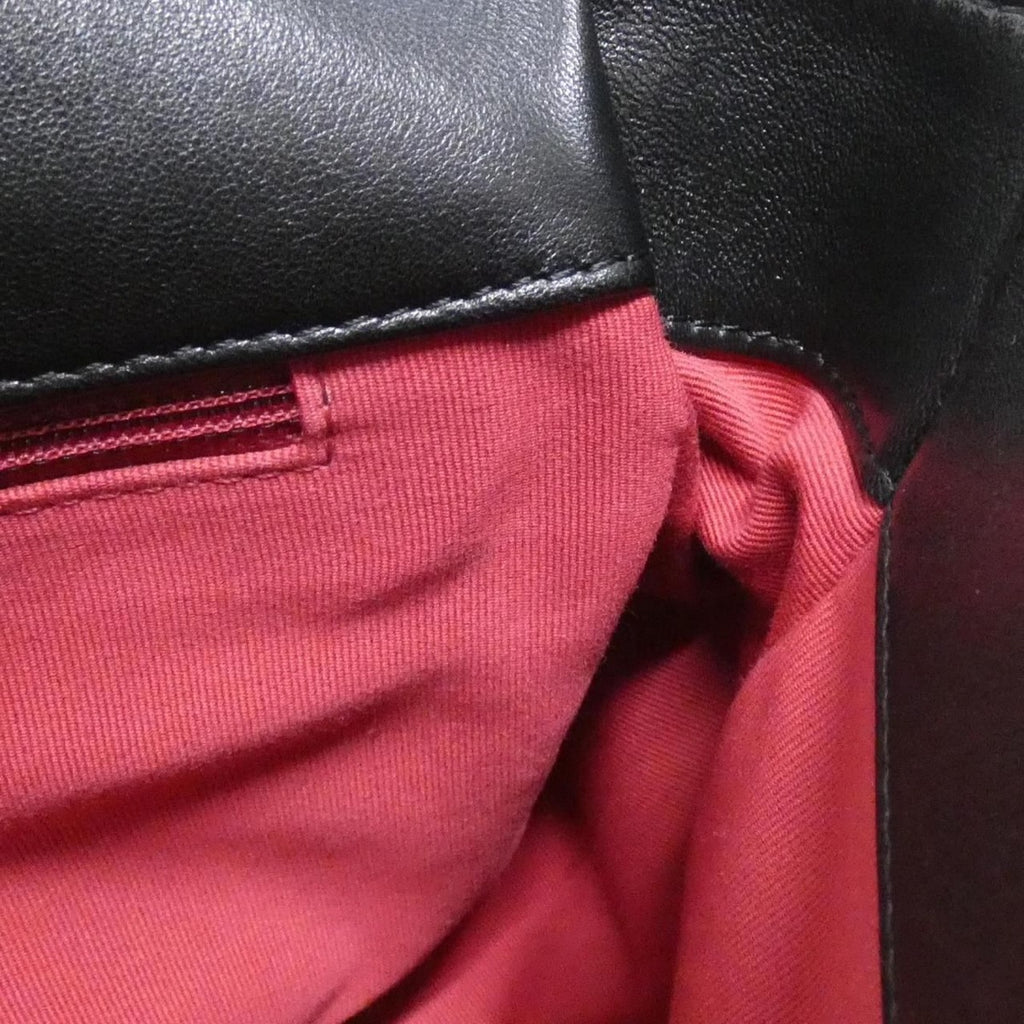 Chanel 19 Line As1161 Shoulder Bag — view 9