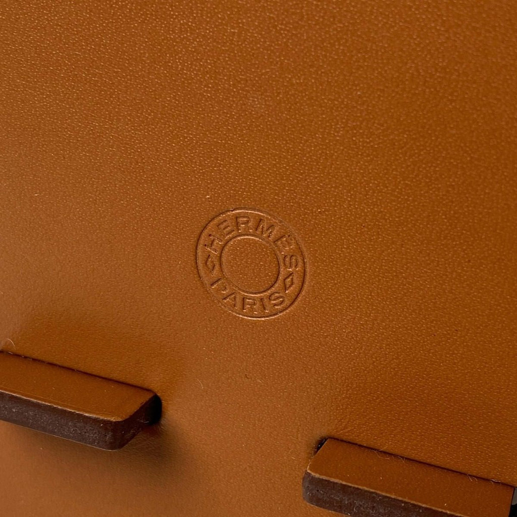 Hermes Smartphone Stand Appli Vache Hunter Leather Shoulder Bag — view 8