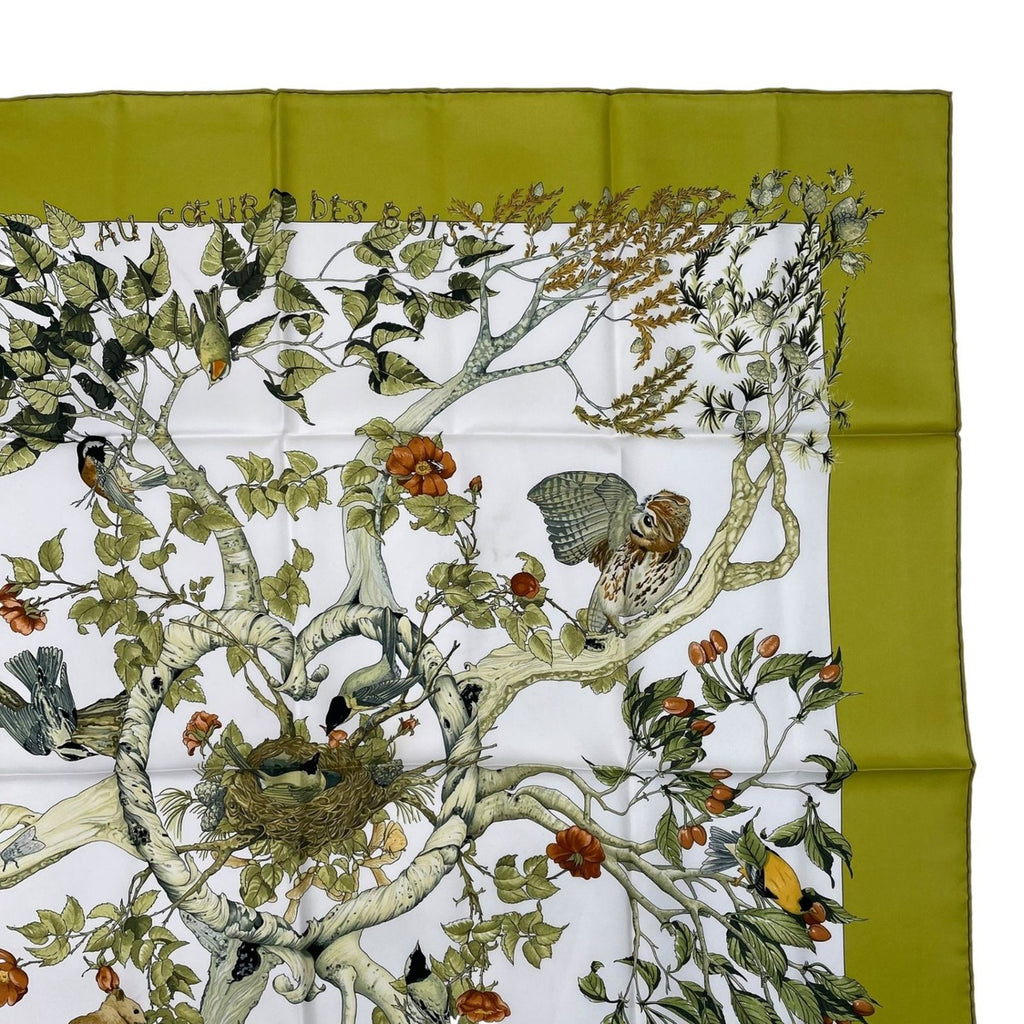 Hermes Carre 90 Scarf AU Coeur Des Bois in the Forest 100% Silk Green — view 3