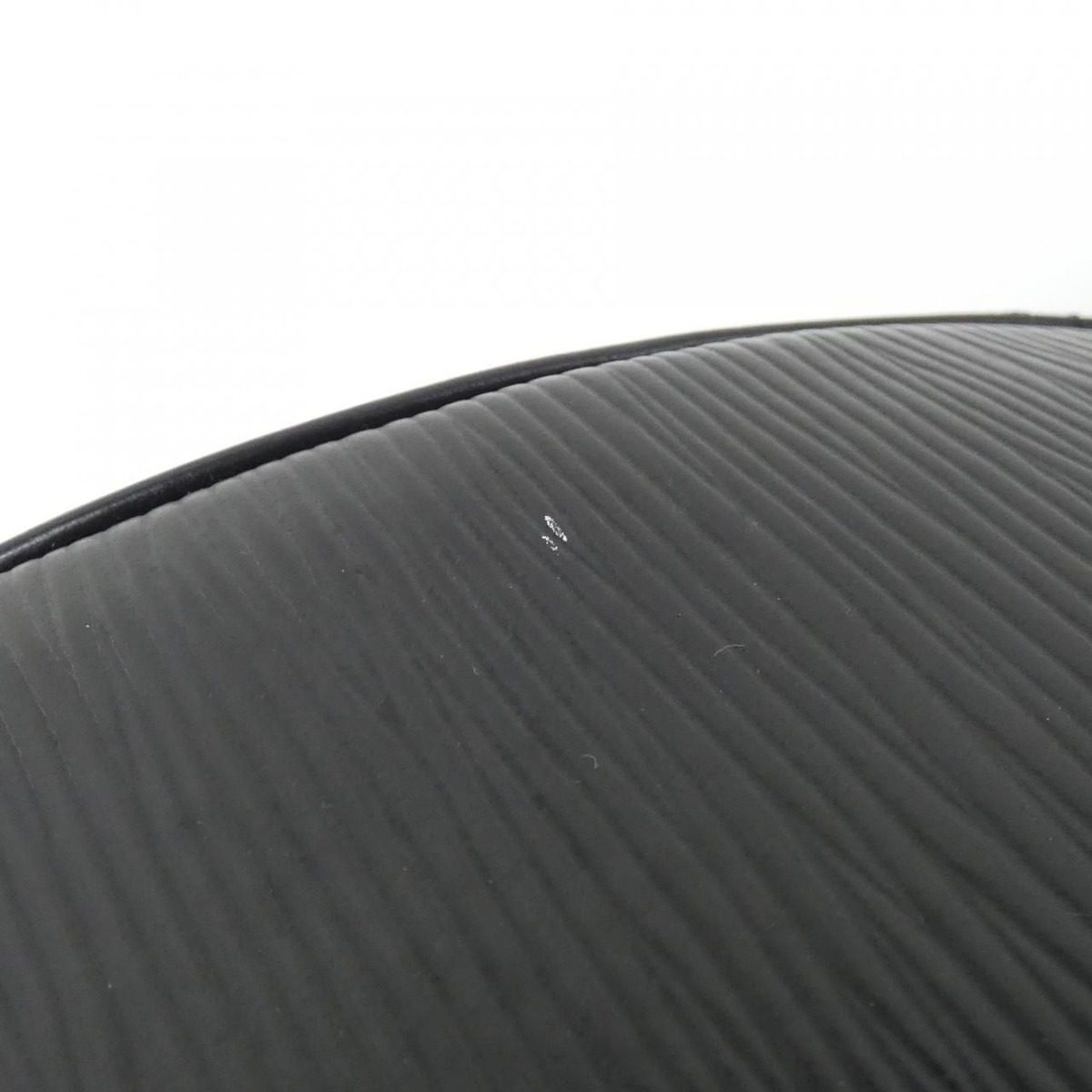 Louis Vuitton Epi Jasmine Bag — view 5