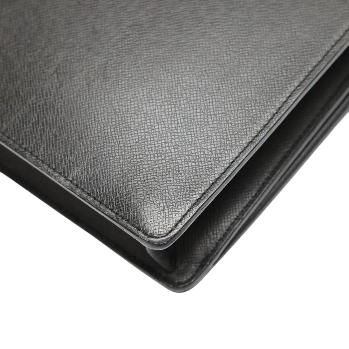 Louis Vuitton Taiga Business Bag Neo Robusto — view 8