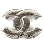Chanel CC Logo Brooch Silver — view 3