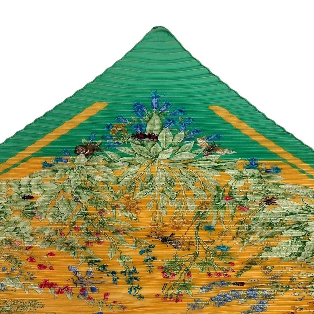 Hermes Pleated Silk Scarf la Prairie Grassland Green — view 4