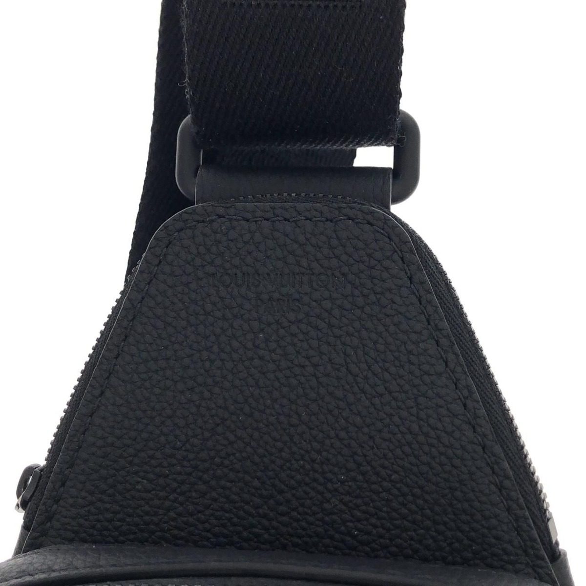 Louis Vuitton Damoflage Black Avenue Sling Bag — view 6