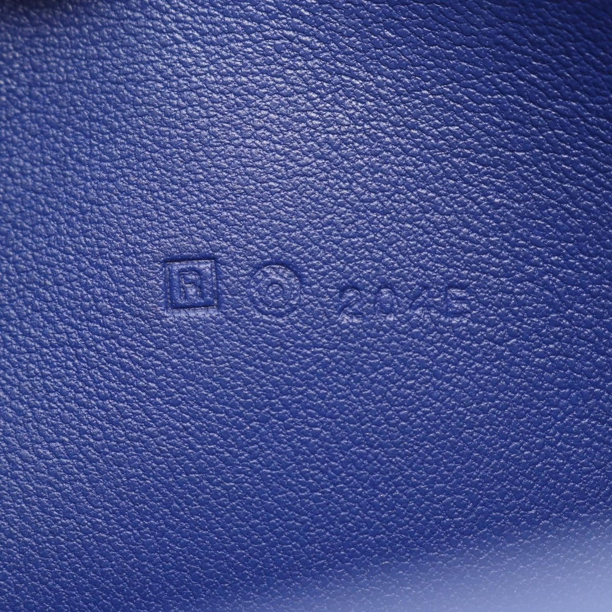 Hermes Bifold Wallet Dogon Long Blue Electric Leather — view 5