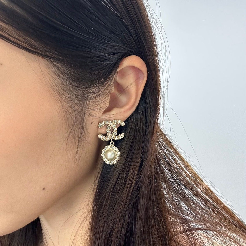 Chanel CC Logo Rhinestone Pearl Earrings Gold — view 6
