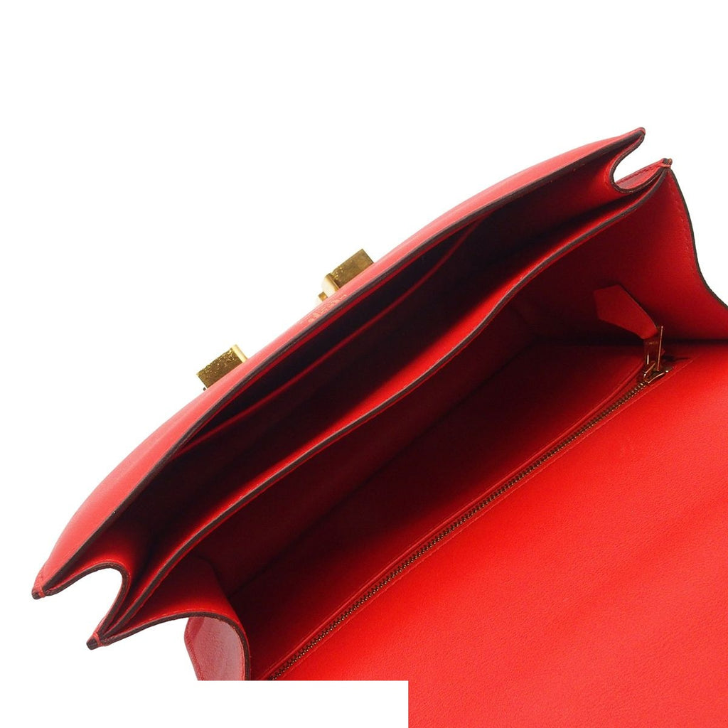 Hermes Constance 24 Vermilion Gold Tadelakt Shoulder Bag — view 5