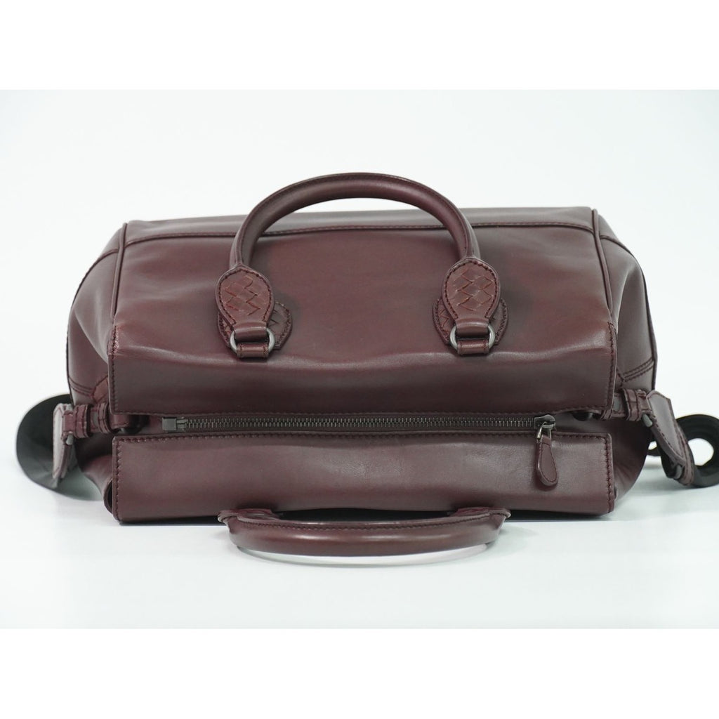 Bottega Veneta Intrecciato 2-Way Shoulder Bag Pochette Leather Bordeaux — view 5