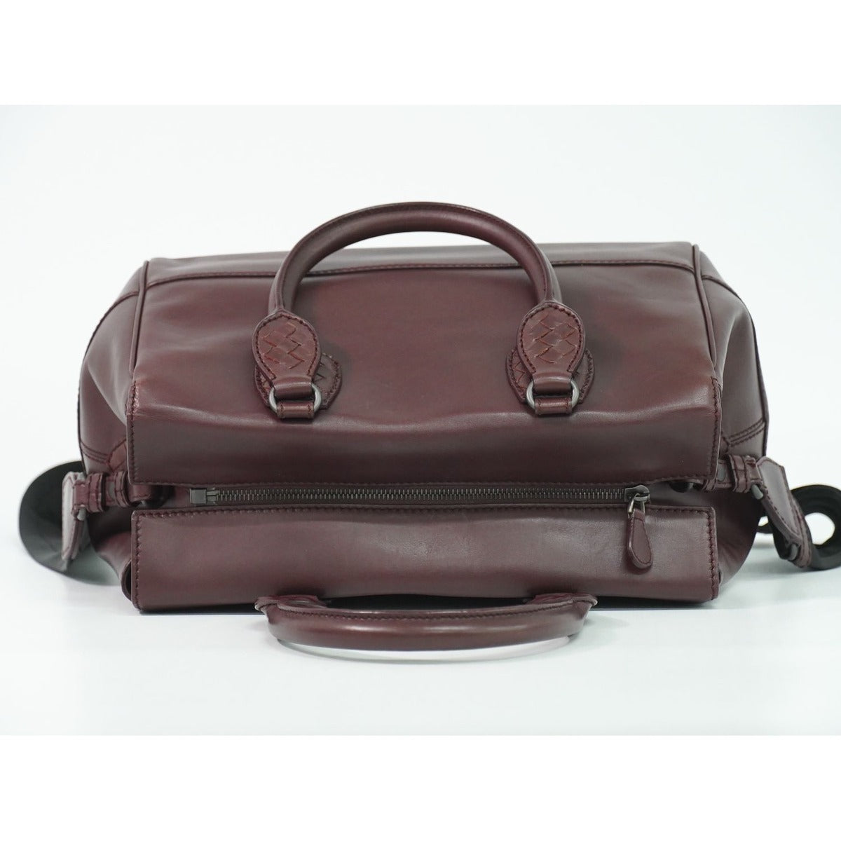 Bottega Veneta Intrecciato 2-Way Shoulder Bag Pochette Leather Bordeaux — view 5