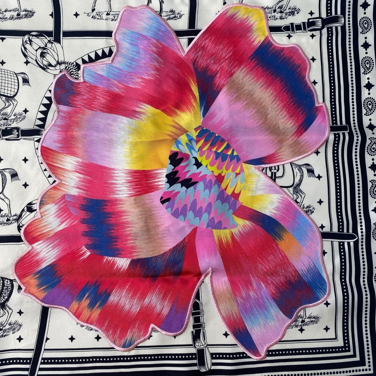 Hermes Carre 55 Horsewear Kyoto Marble Flower Silk — view 3