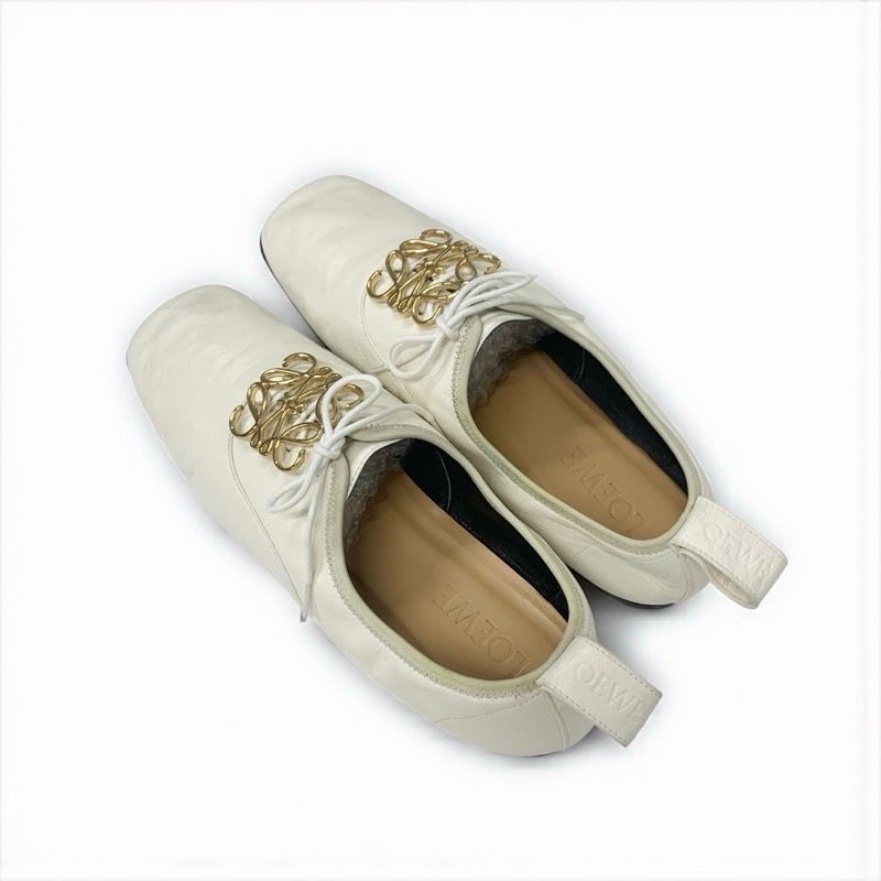 Loewe Flat Shoes Leather White Gold Anagram Soft Derby Lace Up — view 4