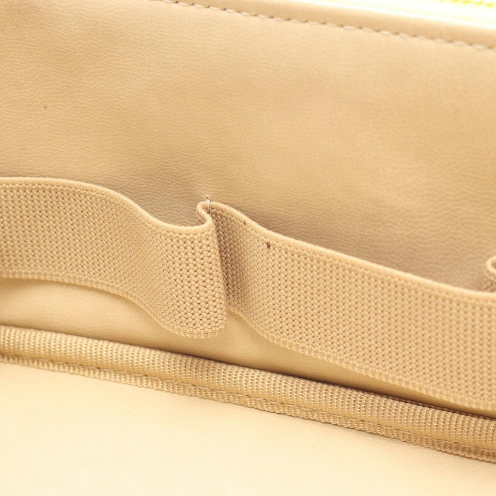 Chanel Handbag CC Logo Yellow Leather Side — view 7