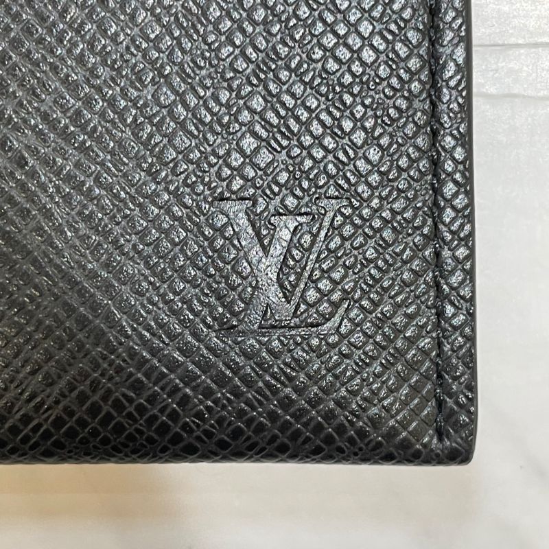 Louis Vuitton Card Holder Double Case — view 3