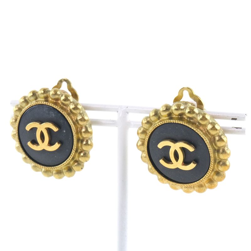 Chanel Coco Mark Vintage Gold Plated Black 95 P 27.0 g Earrings — view 3