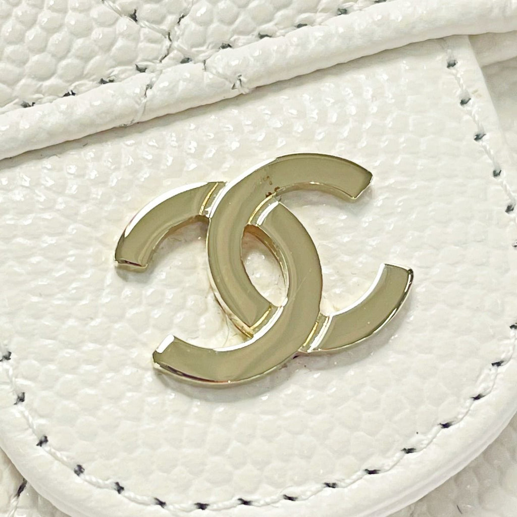 Chanel Quilted White Card Case Coco Mark Caviar Leather — view 5