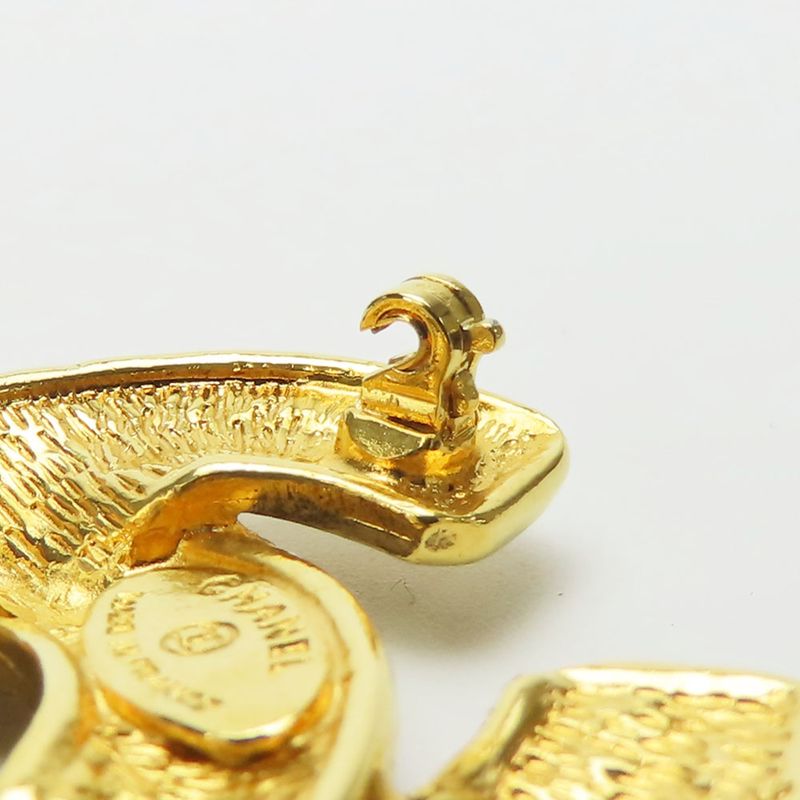 Chanel Brooch Quilted Stitching Coco Mark Metal Gold Plated Accessory Small — view 6
