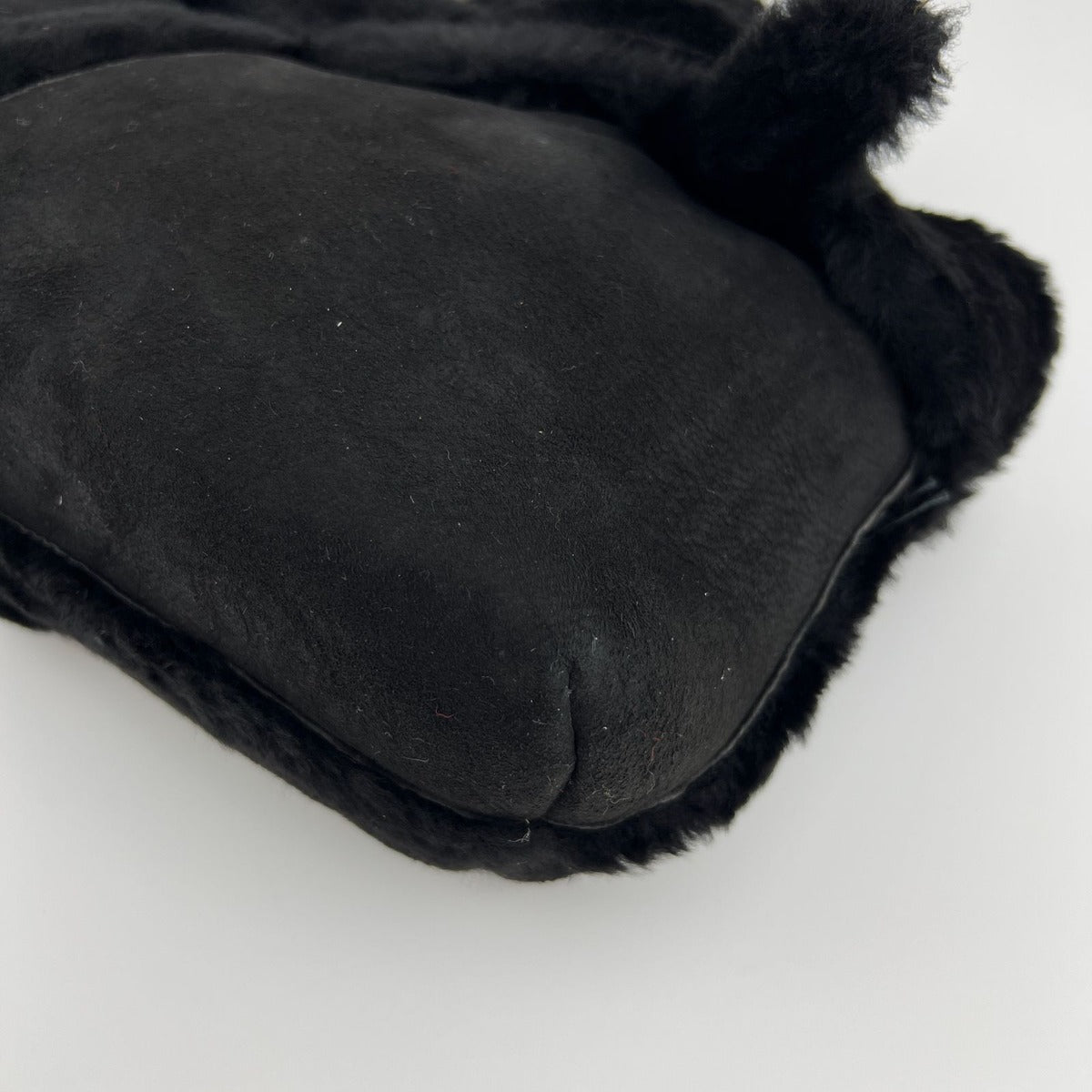 Loewe Anagram Handbag Black Mouton Suede Vintage — view 9