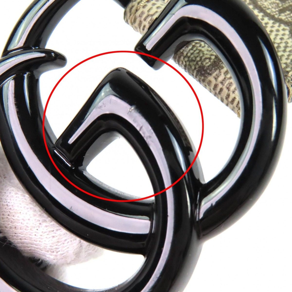 Gucci GG Marmont Supreme Belt Beige Black Handbag — view 9