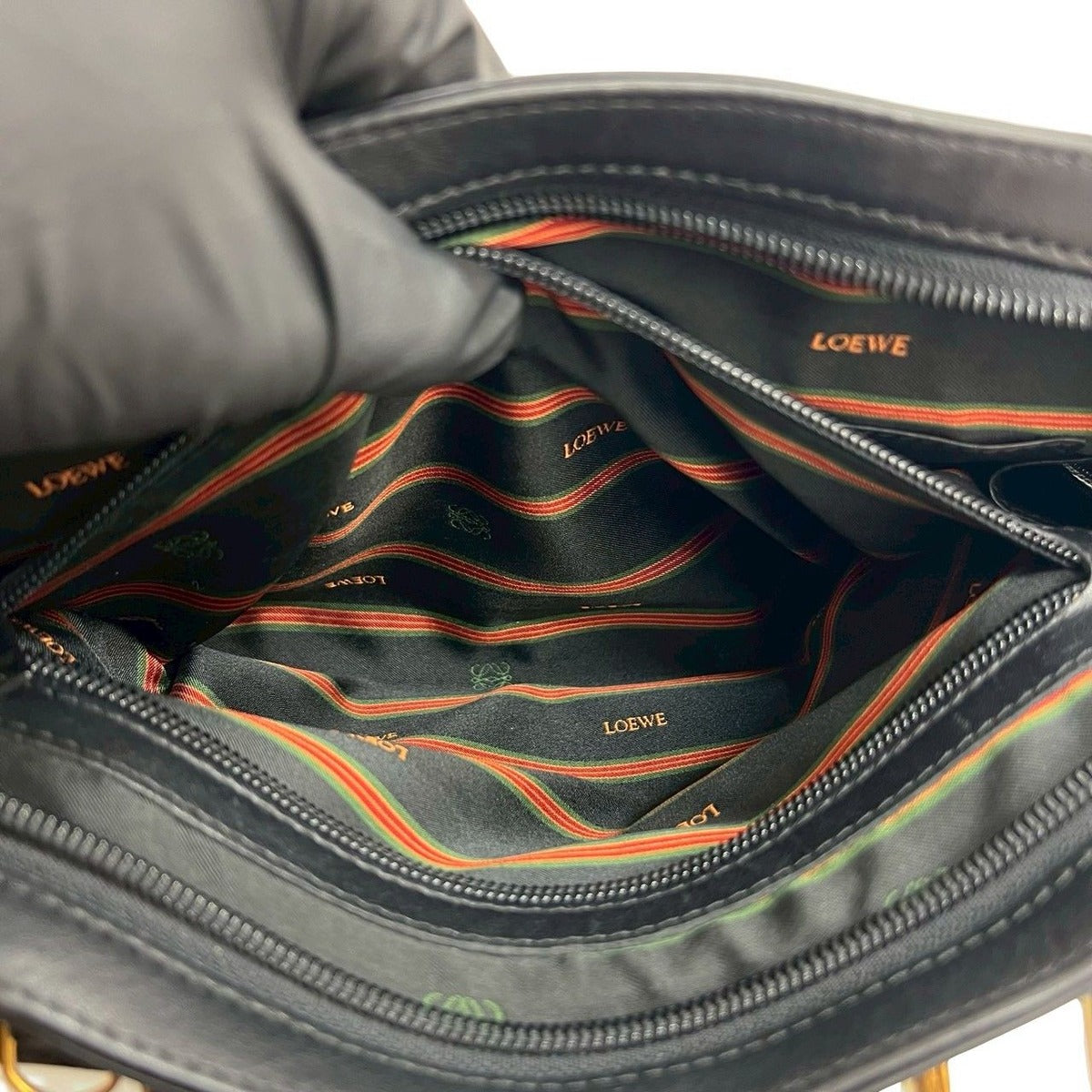 Loewe Vintage Anagram Log Leather Tote — view 9