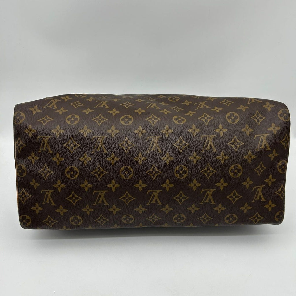 Louis Vuitton Monogram Speedy 40 Cadena Handbag — view 6