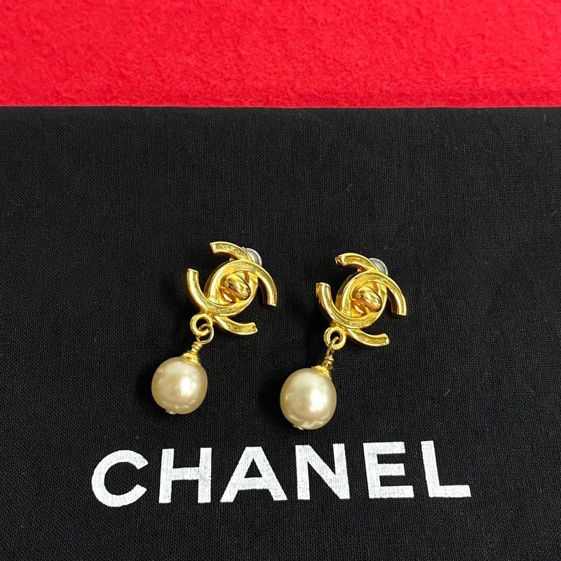 Chanel 97 Vintage Faux Pearl Coco Mark Logo Motif