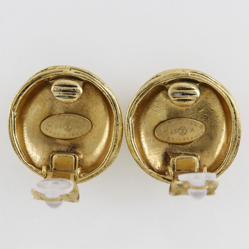 Chanel Coco Mark Vintage Gold Plated 94 a 26.0 g Earrings — view 5