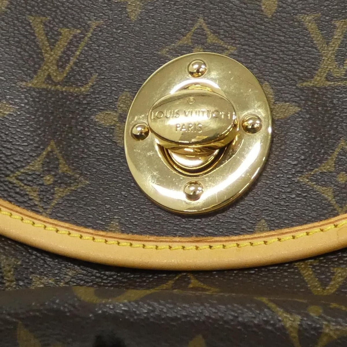 Louis Vuitton Vintage Monogram Thuraya GM Shoulder Bag — view 4