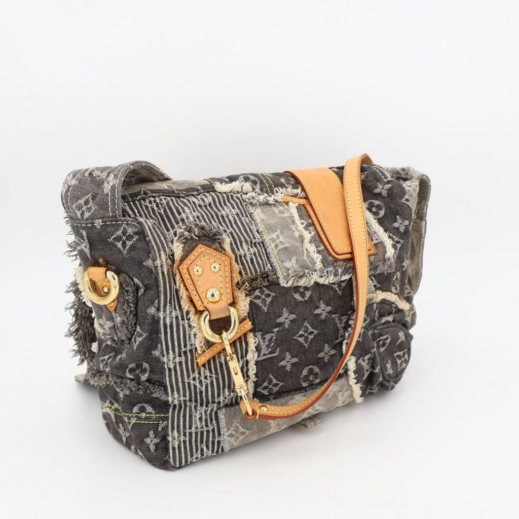 Louis Vuitton Patchwork Postie Messenger Bag Monogram Denim Gray — view 6