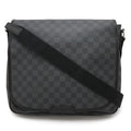 Louis Vuitton Damier Graphite Daniel MM Messenger Bag Shoulder Crossbody